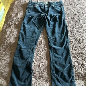 PAIGE Stretch Skinny Straight Leg Dark Blue Corduroy Low Rise Pants 29